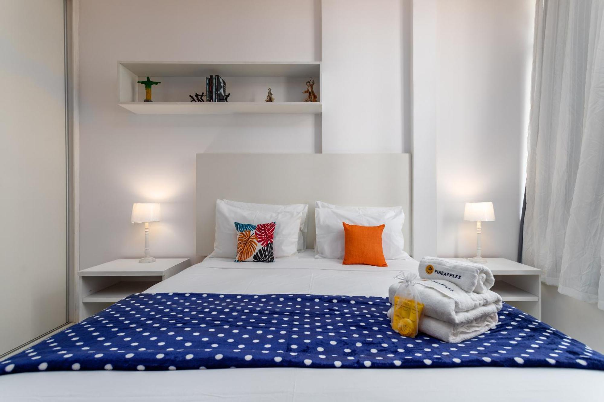 Apartamento Em Copacabana A 5 Minutos Da - Nsc309 *
